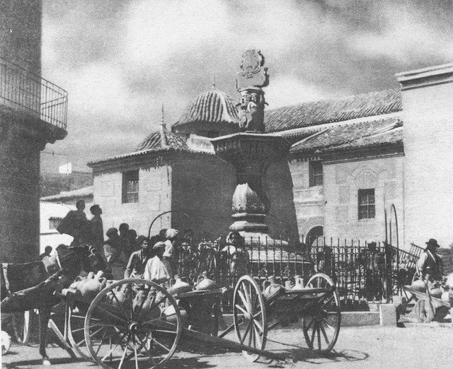 Hoy 25 de marzo de 2019 se cumplen 266 años de la bendición de la fuente de la Plaza, Foto 1