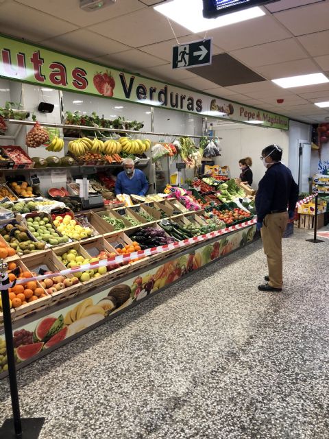 La Concejalía de Comercio, Mercados y Vía Pública intensifica las medidas de protección y seguridad en las plazas de abastos municipales - 2, Foto 2