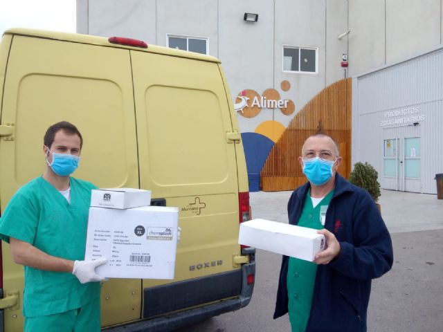 Alimer dona al Hospital Rafael Méndez material de protección para personal sanitario - 1, Foto 1