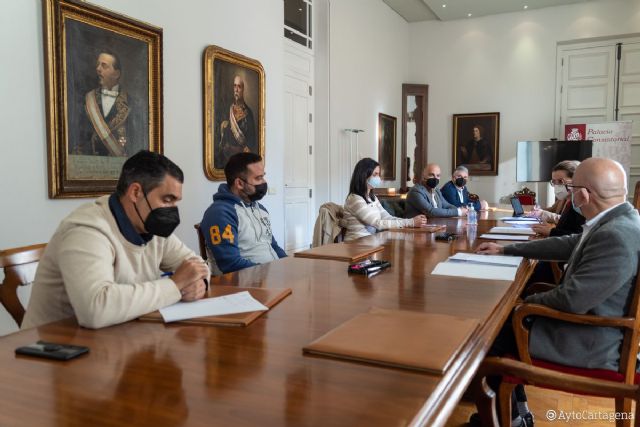 El Ayuntamiento pone en marcha ayudas por más de 1,3 millones para los sectores de la hostelería y el turismo, el taxi y la cultura - 1, Foto 1