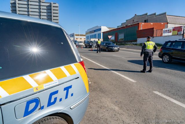 La campaña de Tráfico de control sobre el uso de cinturones y sistemas de retención se salda con 9 denuncias - 1, Foto 1