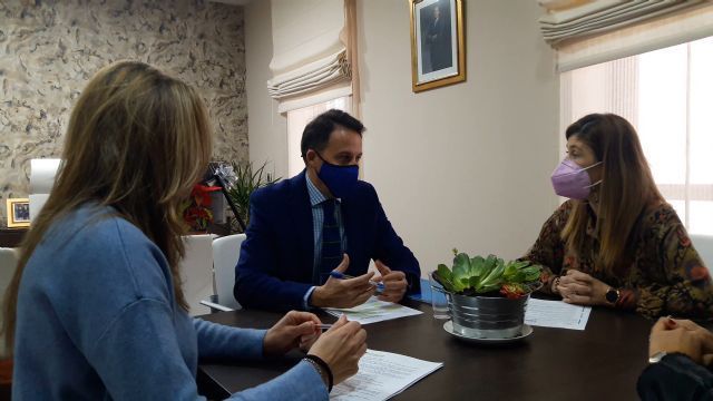 El nuevo hachazo fiscal que prepara el PSOE obligará a los lorquinos a pagar 28 millones de euros más en impuestos cuando más están sufriendo la crisis - 1, Foto 1