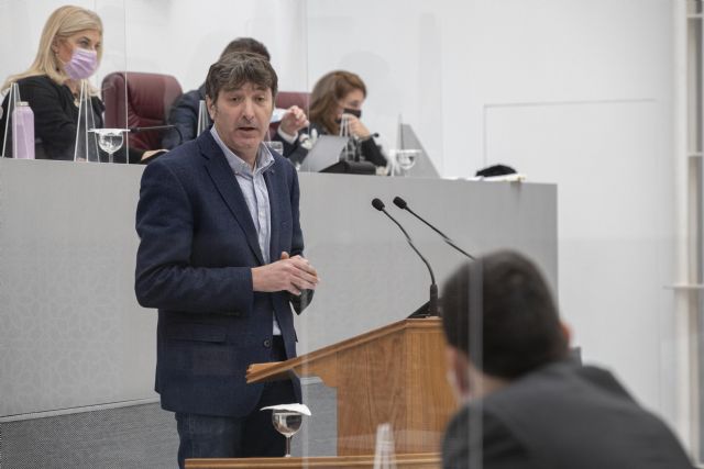 Podemos plantea destinar un tercio de los impuestos regionales de hidrocarburos a los sectores más afectados por la subida del combustible - 1, Foto 1