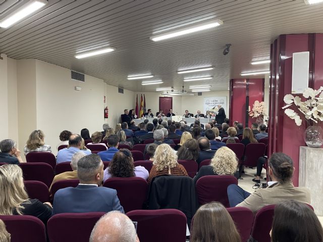 Jura de nuevos letrados e imposición de medallas - 2, Foto 2