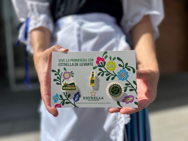 Estrella de Levante lanza una edición limitada de pines con motivo de las Fiestas de Primavera - 1, Foto 1