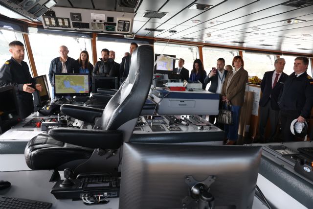 UPCT, Armada y empresas buscan sinergias en tecnologías subacuáticas y drones submarinos - 1, Foto 1