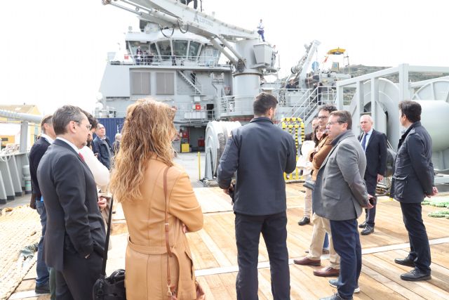 UPCT, Armada y empresas buscan sinergias en tecnologías subacuáticas y drones submarinos - 2, Foto 2