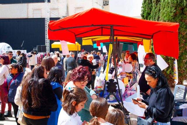 El Comercio local sale a la calle en el Rosales Boulevard - 2, Foto 2