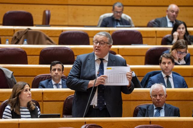 Bernabé pregunta a Torres por el pacto alcanzado con C´s para la moción de censura en la Región de Murcia - 1, Foto 1