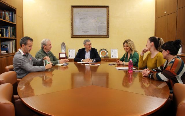 Urrea mantiene una reunión de trabajo con la alcaldesa de Campos del Río - 1, Foto 1