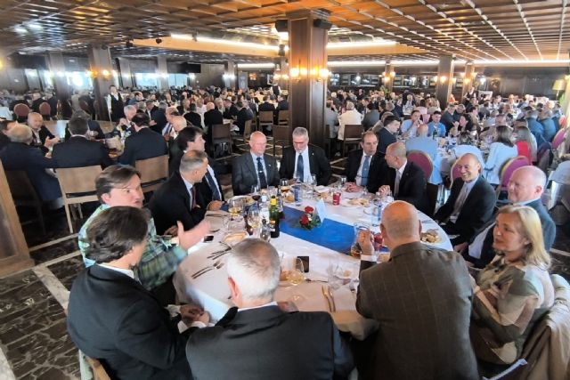 La sociedad cartagenera rinde un multitudinario homenaje a Damián Romero por su jubilación como comisario de la Policía Nacional de Cartagena - 4, Foto 4