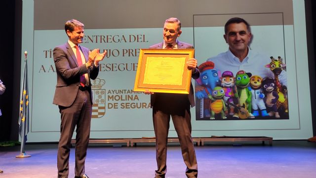 Molina de Segura reconoce la trayectoria profesional como creador y compositor de Andrés Meseguer Lozano con la entrega del título de Hijo Predilecto - 3, Foto 3