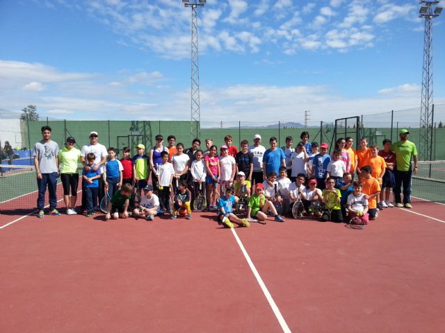 Victoria del Club de Tenis Kuore frente al Club de Tenis Huercal Overa por un 18 a 10, Foto 6