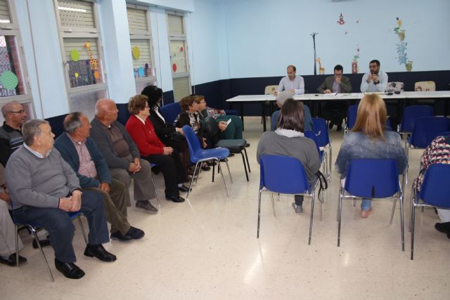 Termina con gran éxito la campaña informativa en la que el Alcalde ha explicado el Plan de Rehabilitación de Viviendas del municipio - 2, Foto 2