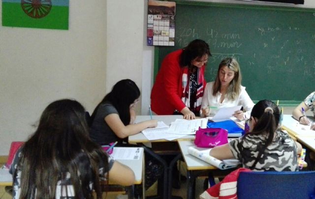 Clases de refuerzo educativo en Las Torres de Cotillas con el Plan de desarrollo gitano - 2, Foto 2