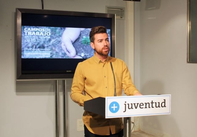 La Comunidad oferta cerca de un centenar de plazas en campos de trabajo nacionales e internacionales para jóvenes de la Región - 1, Foto 1