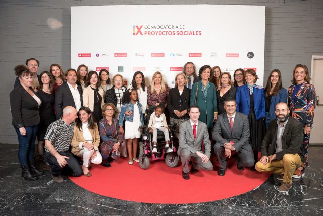 Banco Santander anuncia los proyectos ganadores de su IX Convocatoria de Proyectos Sociales - 1, Foto 1