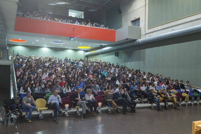 UMU celebra el Congreso Regional de Investigadores Junior con la participación de 350 estudiantes de Bachillerato - 3, Foto 3