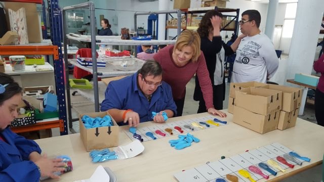 La Comunidad financia con más de un millón de euros la atención a las personas con discapacidad intelectual de CEOM - 1, Foto 1