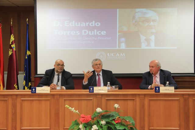 Jornada de cine jurídico con el profesor de Derecho Penal, Eduardo Torres Dulce - 1, Foto 1
