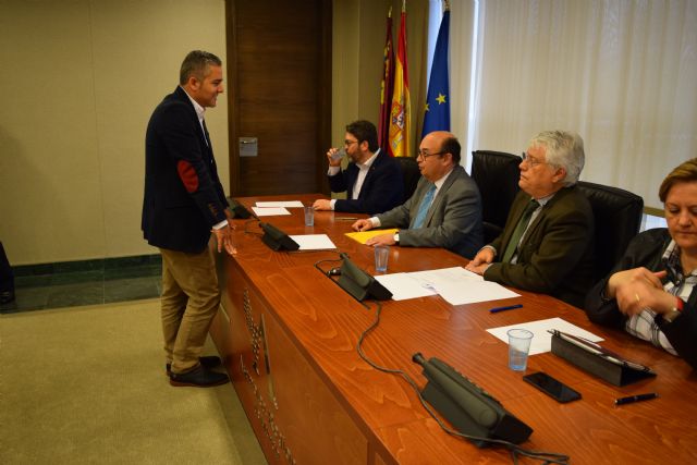 Jesús Cano: Los socialistas en materia de agua siguen machacando a la Región y favorecen a Castilla-La Mancha - 1, Foto 1