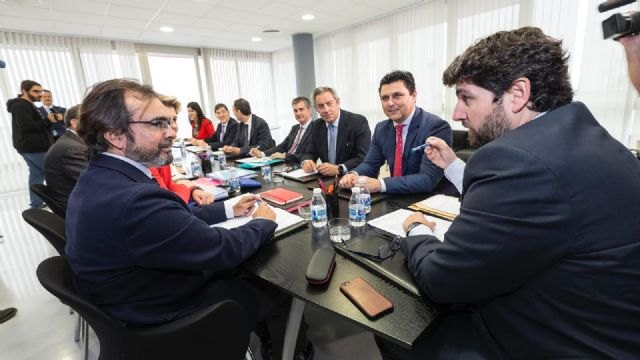 La Comunidad inicia el proceso para la concesión de las distinciones que se entregarán el Día de la Región - 2, Foto 2