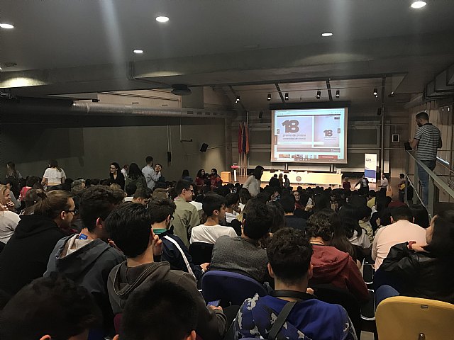 Más de 300 alumnos y 50 profesores participan en el IX Congreso Regional de Investigadores Junior - 1, Foto 1