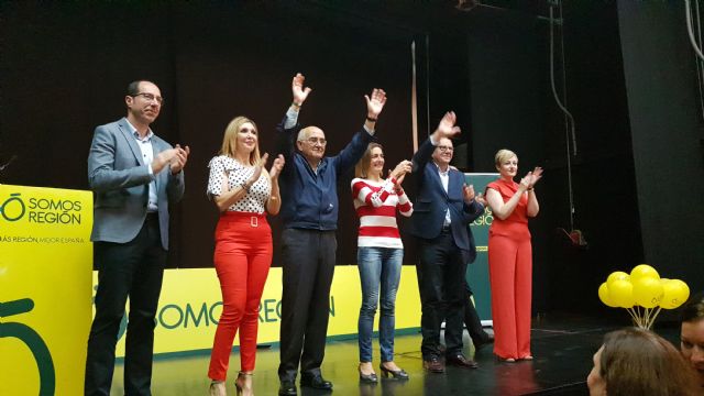 Más de 400 personas abarrotaron anoche el Centro Cívico de Torre Pacheco en el acto con el que Somos Región presentó a sus candidatos a las Cortes Generales - 2, Foto 2