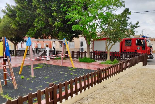 Los agricultores concluyen su labor con la desinfección de Miranda - 1, Foto 1