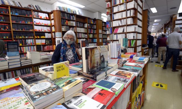 Murcia homenajea a Diego Marín por toda una vida dedicada a los libros - 5, Foto 5