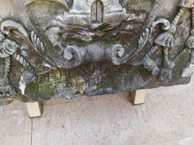 Huermur denuncia el vergonzoso estado de la colección de 18 escudos heráldicos BIC del Museo Arqueológico - 5, Foto 5