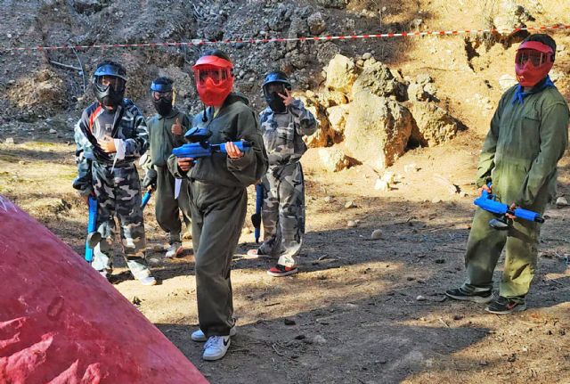 Mucha diversión con los grafitis y el paintball de la Primavera Joven 2023 - 1, Foto 1