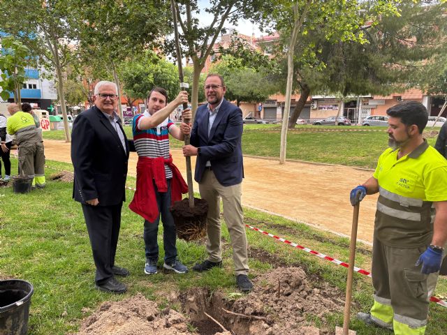 El Plan Foresta impulsa una plantación inclusiva junto a Talentismo en el Jardín de las Tres Copas - 3, Foto 3