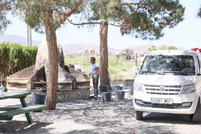 Lorca mejora el parque infantil y la zona de ocio de Cazalla con actuaciones de rehabilitación y mantenimiento - 2, Foto 2