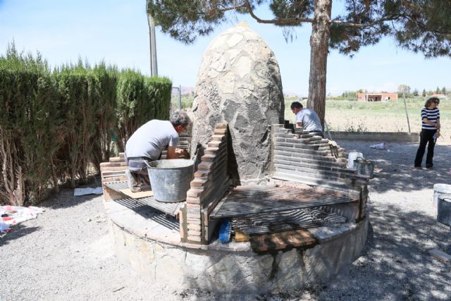 Lorca mejora el parque infantil y la zona de ocio de Cazalla con actuaciones de rehabilitación y mantenimiento - 4, Foto 4