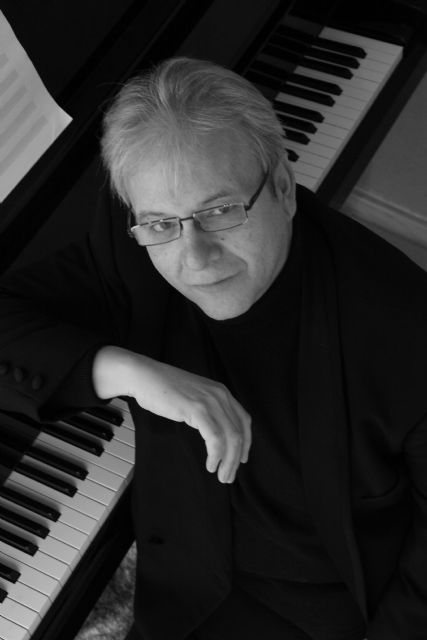 Luis Santana y Antonio López ofrecen un Recital de Canto y Piano Jóvenes Intérpretes en el Teatro Villa de Molina el jueves 26 de mayo - 1, Foto 1