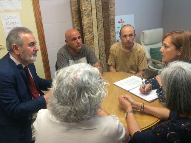 Tovar: las políticas sociales del PP han provocado que uno de cada tres murcianos esté en riesgo de exclusión, al borde de la pobreza - 2, Foto 2