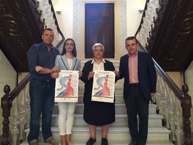 Cuatro desfiles solidarios llenarán de emociones y sensaciones espacios monumentales de la Ciudad del Sol en la I edición de Lorca está de moda´ - 1, Foto 1