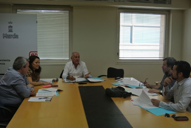 Constituido el grupo de trabajo que permitirá la creación de la Mesa del Transporte - 1, Foto 1