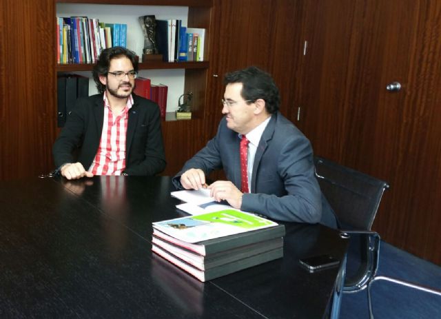 El Concejal de Educación insta a la Dirección General que implanten ciclos formativos en Bullas - 1, Foto 1