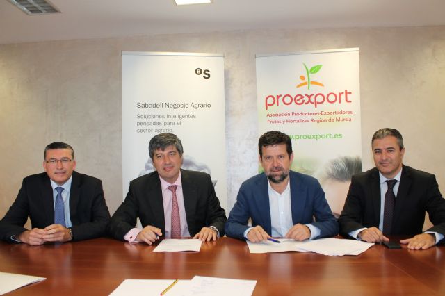 Banco Sabadell refuerza su apoyo a Proexport con la firma de un acuerdo con ventajas financieras para sus asociados - 1, Foto 1