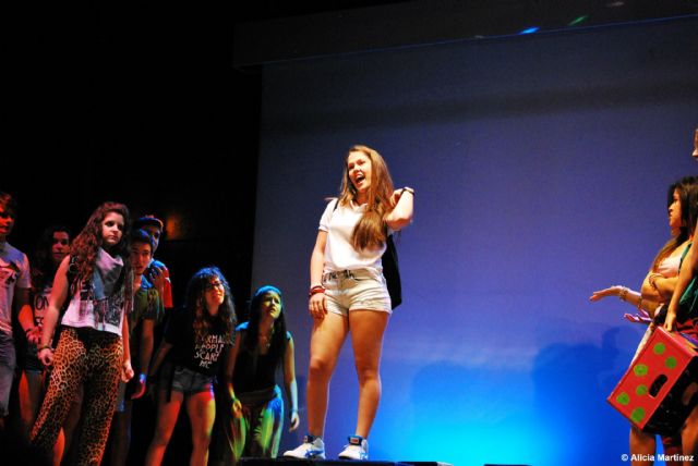 Premio Buero a la mejor creacin colectiva para el Taller Juvenil de la Escuela de Teatro de Alhama, Foto 5