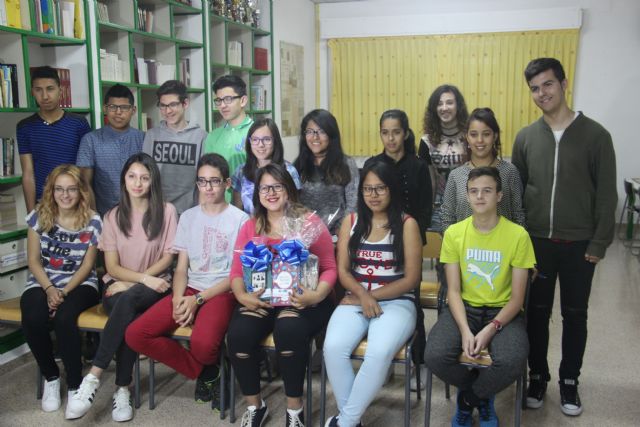 Una alumna del CC Cruz de Piedra, segundo premio del Concurso Relatos de Agua Inteligente - 4, Foto 4