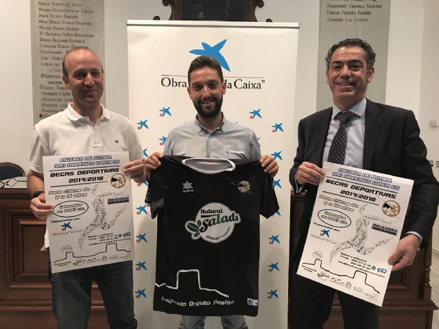 El San Francisco Lorca CD y la Obra Social La Caixa ofrecen por segundo año becas para la preparación de jóvenes deportistas del municipio - 1, Foto 1