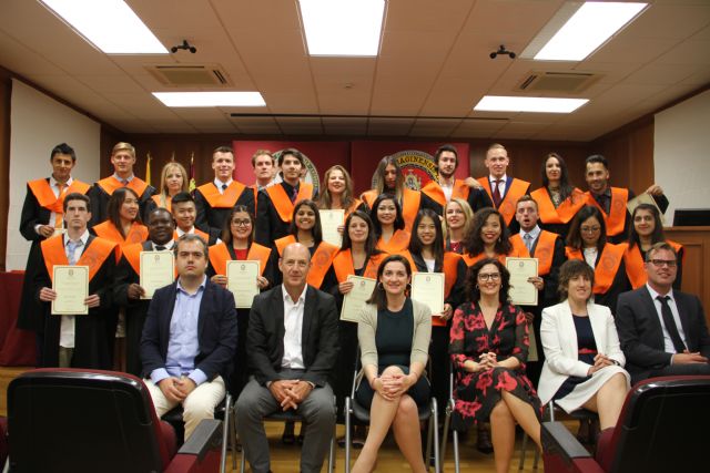 Se gradúa la III Promoción del Máster Oficial en Innovación y Marketing Turístico - 1, Foto 1