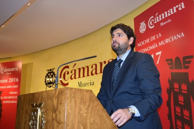 López Miras resalta la contribución del Plan de Promoción Exterior al aumento de la competitividad de las empresas regionales, Foto 2