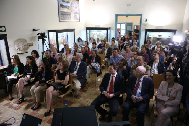 El Museo Arqueológico de Cehegín inaugura una nueva sala sobre Begastri dedicada a Don Antonino González Blanco - 1, Foto 1