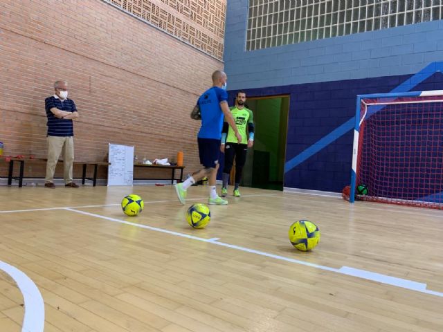 El Palacio de los Deportes abre hoy sus puertas con el entrenamiento de ElPozo Fútbol Sala - 2, Foto 2