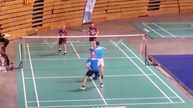 Colección de medallas del Bádminton Las Torres en la sexta prueba del campeonato de España - 1, Foto 1