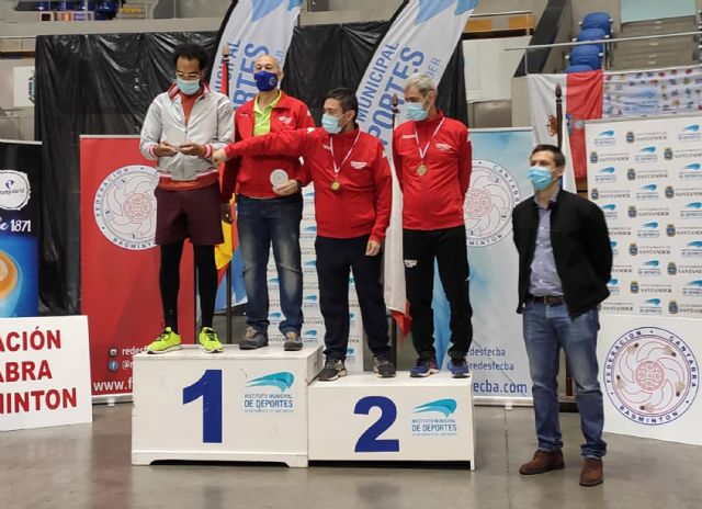 Colección de medallas del Bádminton Las Torres en la sexta prueba del campeonato de España - 3, Foto 3